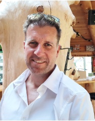 Barchef und Eigentümer: Krise